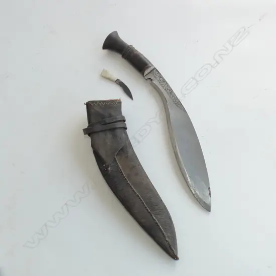 KHUKURI KNIFE WITH LEATHER SCABBARD L 360 MM