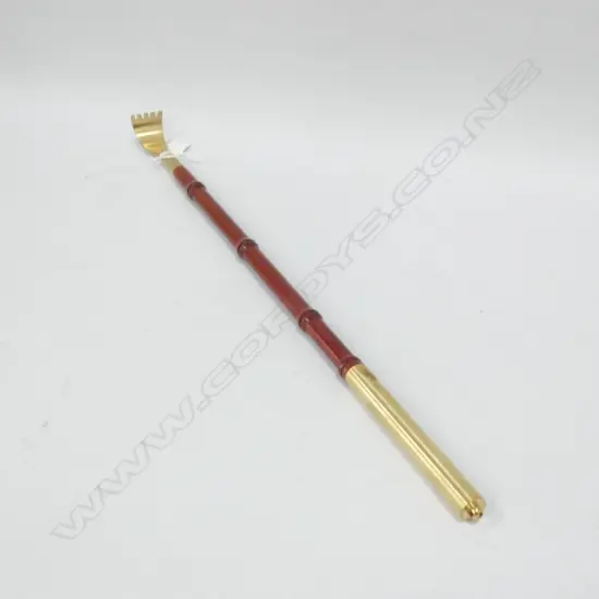 CHINESE ROSEWOOD & BRASS BACK SCRATCHER L 455MM