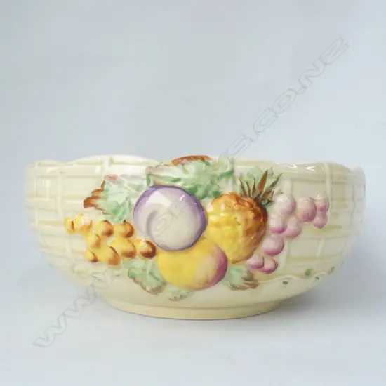 CLARICE CLIFF BOWL (DIA 230MM) A/F