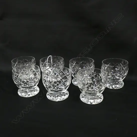 7 CRYSTAL TUMBLERS (5 + 2) H.70mm