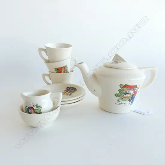 CHILD'S NURSERY RHYME TEA SET
