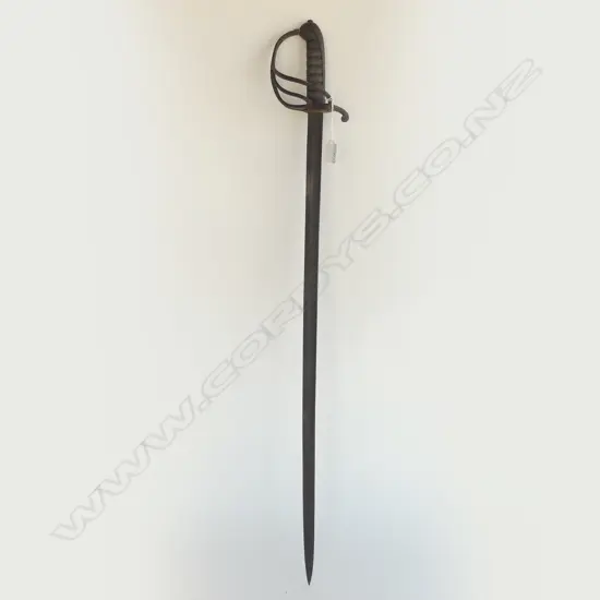 BRITISH 1853 PATTERN CAVALRY TROOPER'S SWORD.L.955mm some rust