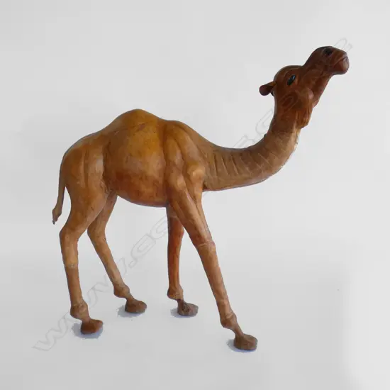 LGE LEATHER COVERED CAMEL ORNAMENT H.650mm