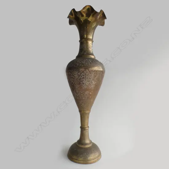 LARGE VINTAGE BRASS ENGRAVED VASE H 770 MM