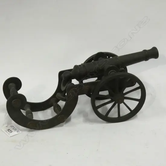 BRONZE CANON L.270mm ex. Highwic House