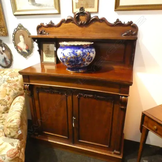 VICTORIAN MAHOGANY CHIFFONIER...