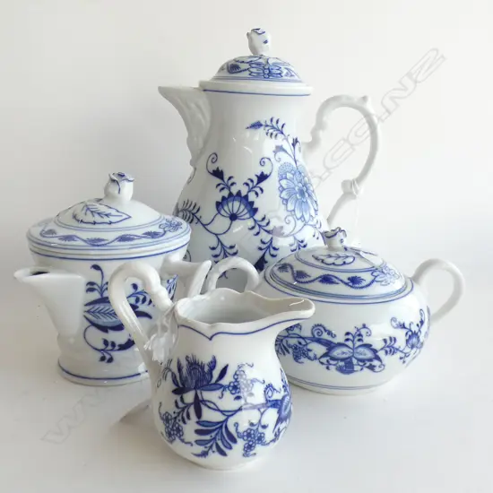 CZECH ZWIEBELMUSTER BLUE ONION 2 SPOUT TEAPOT, COFFEE POT, LIDDED SUGAR BOWL & MILK JUG