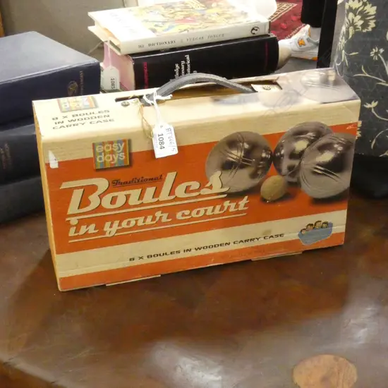CASED BOULES SET