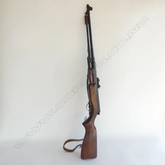 VINTAGE ARROW CHINESE MADE AIR RIFLE HOLDS COMPRESSION