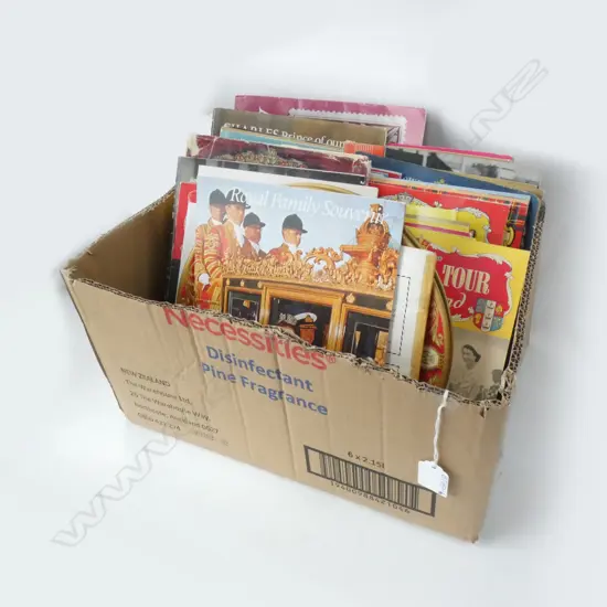 BOX OF ROYAL SOUVENIR BOOKS + 2 PORTLAND WARE TIN PLATES - QUEEN ELIZABETH & PRINCE PHILIP (DIA 255MM)