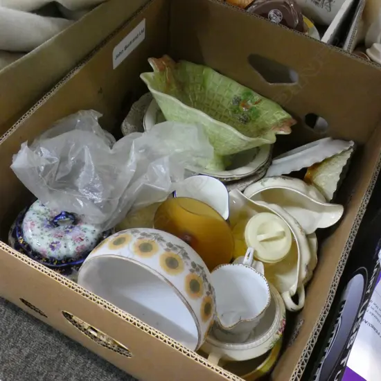 LG BOX ASST VINTAGE CHINA & GLASS ETC..