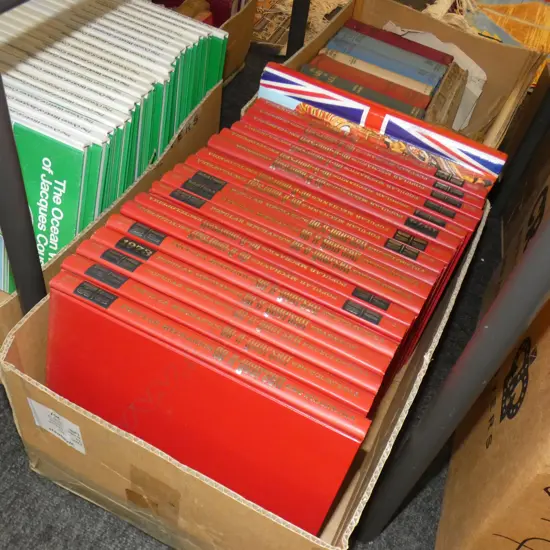 BOX LOT POPULAR MECHANICS DIY ENCYCLOPEDIAS