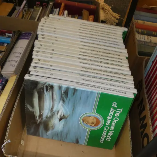 BOX LOT 20x 'THE OCEAN WORLD OF JACQUES COUSTEAU'
