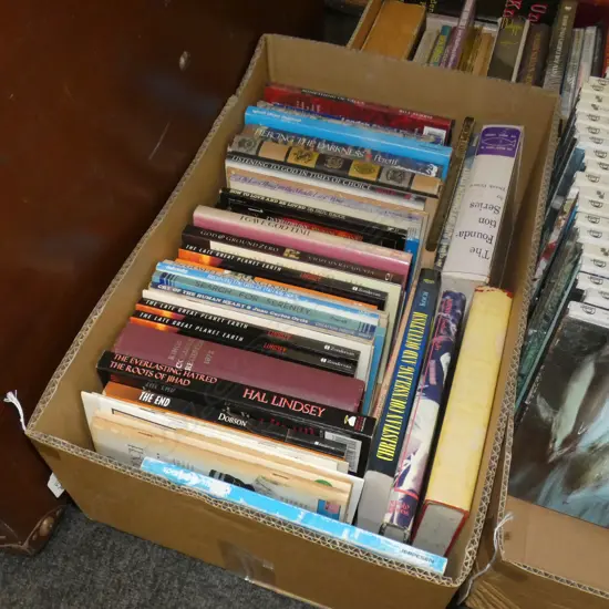 BOX LOT BOOKS EX HIGHWICK