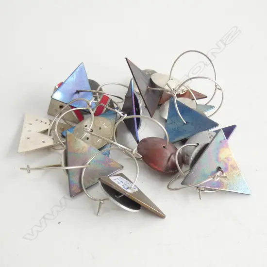 (M) ASSTD CONTEMPORARY EARRINGS BY JEWELLER KIM BRICE IN SILVER/TITANIUM/COPPER