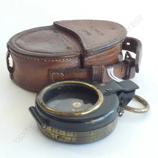 WWI 1917 BRITISH MILITARY COMPASS, VERNER'S PATTERN Mk.VII by E. KOEHN, GENEVA, SWITZERLAND, in LEATHER CASE