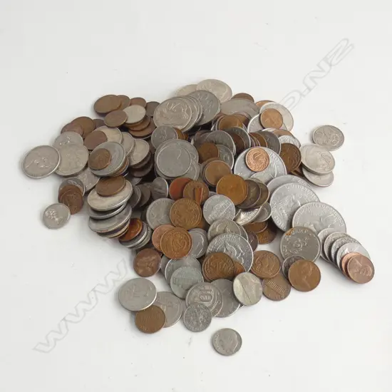 BAG ASST. COINS; NZ / USA 1.4 KG