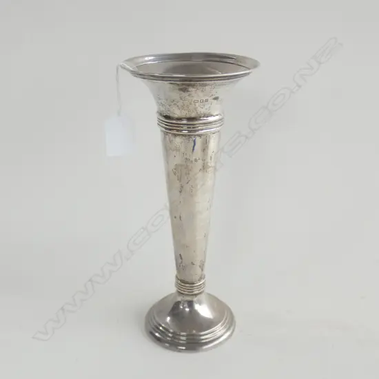 LONDON 1918 TALL SILVER TRUMPET VASE H.245mm 320gms MAHOGANY BASE