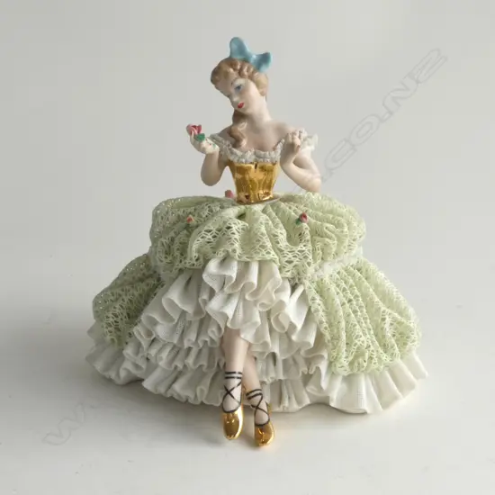 DRESDEN FIGURINE; LADY IN GREEN DRESS H.170mm