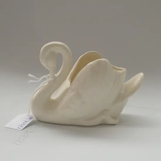 SMALL CROWN LYNN WHITE SWAN #154 L.140mm