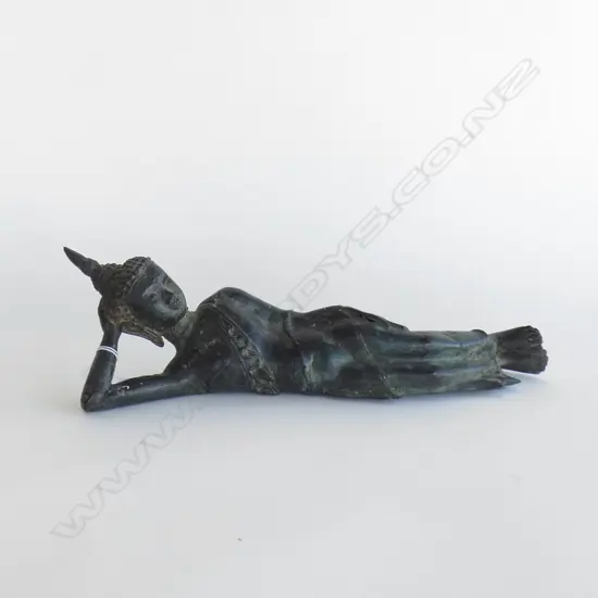 OLD ORIENTAL BRONZE RECLINING BUDDHA L.420mm