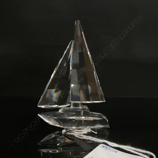 SWAROVSKI CRYSTAL SAILBOAT (7473) H 90MM WITH BOX & CERTIFICATE