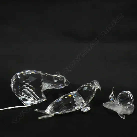 3 SWAROVSKI CRYSTAL FIGURES; POLAR BEAR (L90MM) WALRUS  (L98MM) & SNAIL ON LEAF (L45MM) EACH IN ORIGINAL BOX