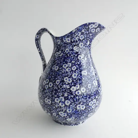 LG BURLEIGH CALICO WATER JUG H 315MM