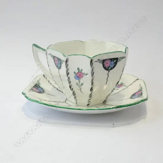 SHELLEY QUEEN ANNE CUP & SAUCER - SEMI CIRCLES 11475