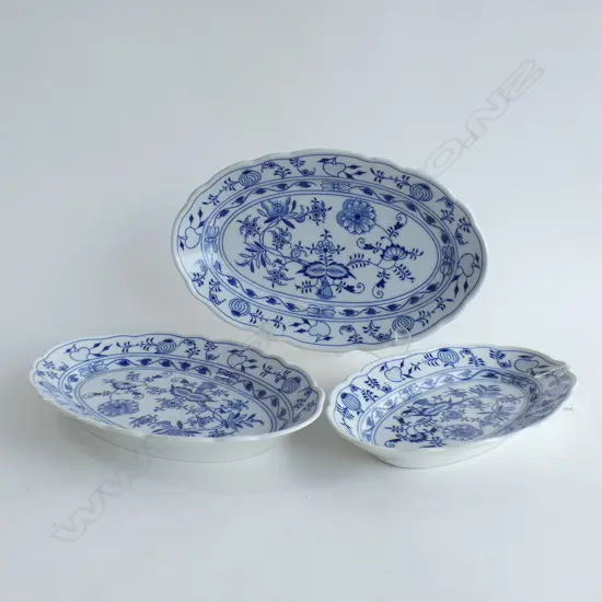3 LG CZECH ZWIEBELMUSTER BLUE ONION PATTERN OVAL PLATTERS 2 X L350MM & 1 L310MM