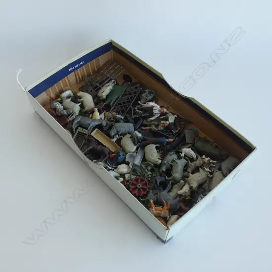 ASST. VINTAGE BRITONS LEAD TOY FARM ANIMALS ETC