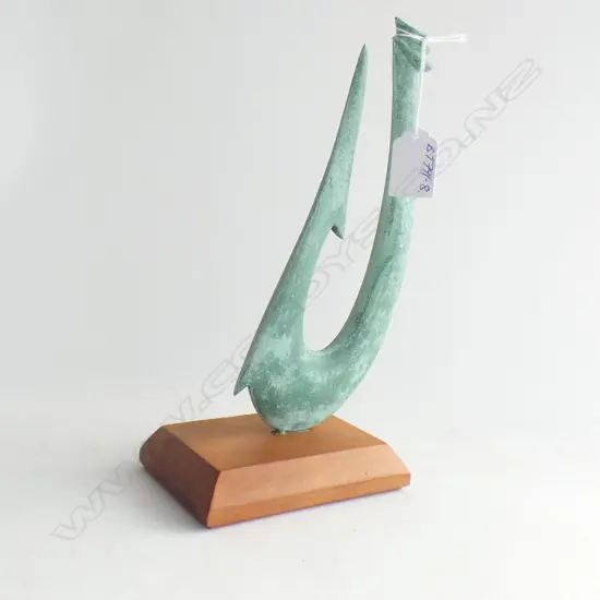 EVENSON 2012 BRONZE MATAU SCULPTURE H.245mm