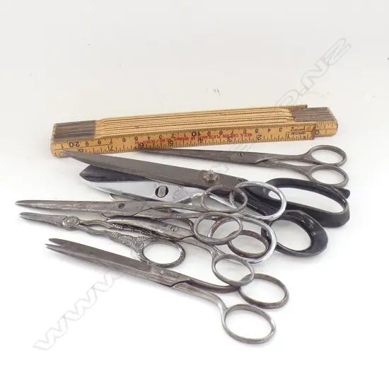 8 PR VINTAGE SCISSORS & OLD FOLDING WOODEN RULER 