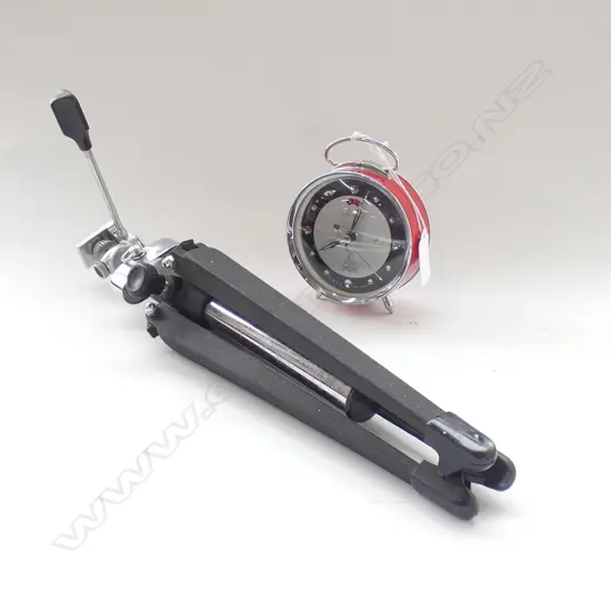 RONDO CAMERA TRIPOD H 370MM + SM RED ALARM CLOCK - WORKING