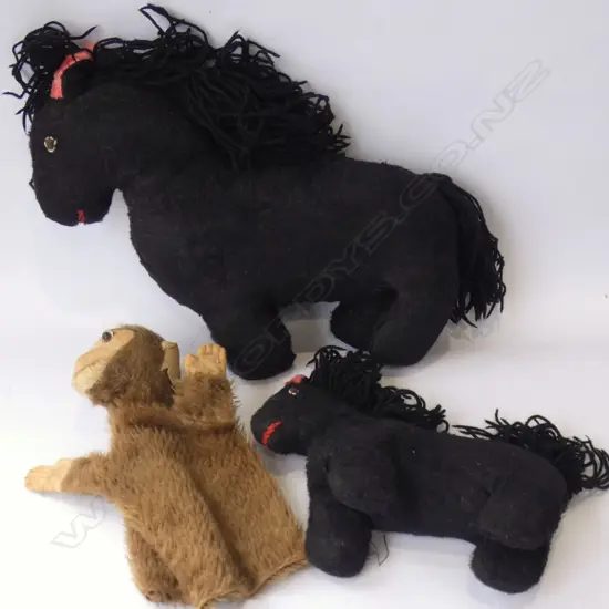 3 STIEFF TOYS: 2 HORSES AND MONKEY PUPPET