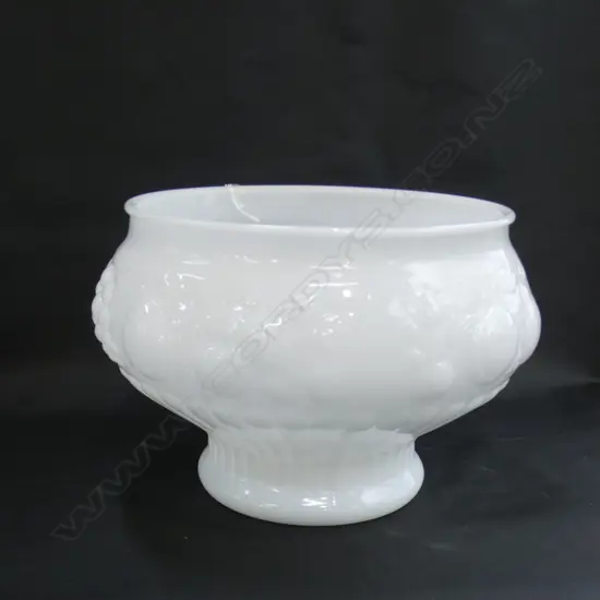 LG VINTAGE WHITE OPAQUE GLASS FOOTED PUNCH BOWL H 220 DIA 320MM