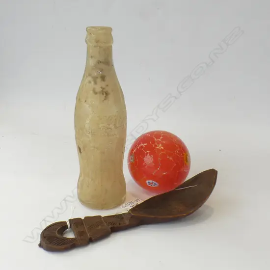 VINTAGE GLASS COKE BOTTLE, CARVED WOODEN TRIBAL SPOON & ORANGE HAND BLOWN BALL DECO WITH MURRINES