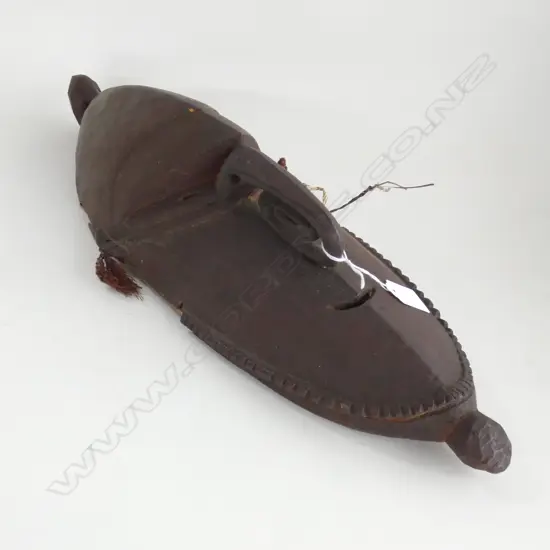 PAPUA NEW GUINEA  SEPIK RIVER TRIBAL MASK L 530 MM