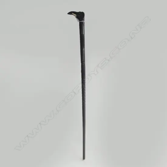 ANTIQUE HARDWOOD CARVED ELEPHANT WALKING STICK, L. 910mm