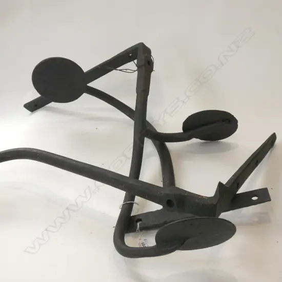 3 OLD IRON GIG STEPS