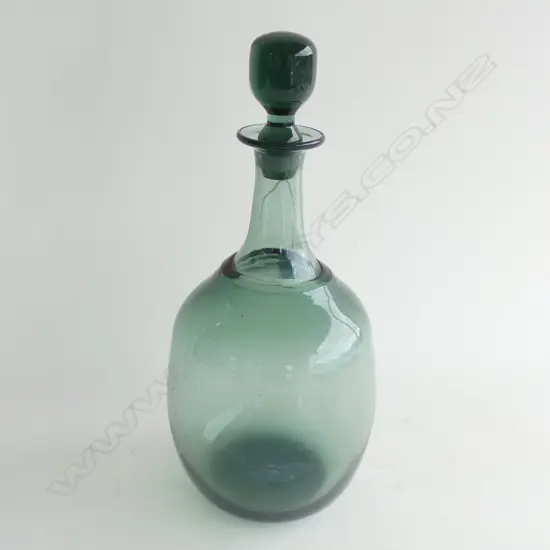 TONY KEUPHER NZ GLASS DECANTER WITH STOPPER H 320MM