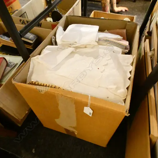 BOX OF VARIOUS LINEN ITEMS INCL GLOVES + DOLLIES