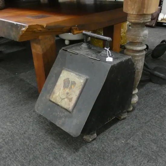 OLD METAL PAINTED COAL BUCKET