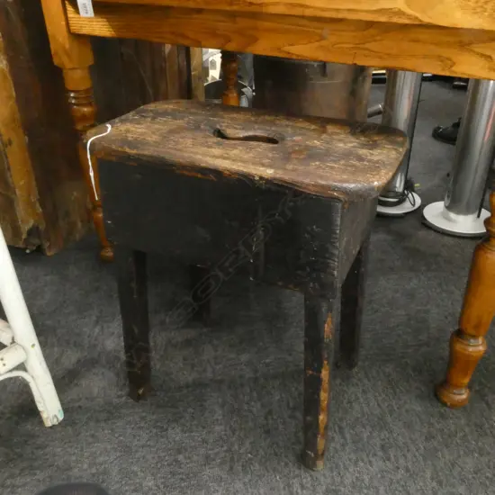 VINTAGE OAK STOOL W.420mm