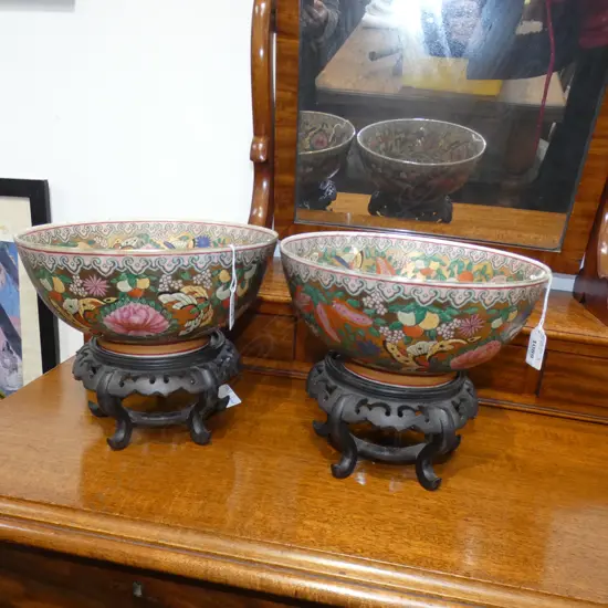 PAIR OF CHINESE PORCELAIN BOWLS HEAVY CONSTRUCTION FAMILLE ROSE PATTERN WITH FLAUTIST SCENE ON WOODEN STAND 250MM DIA