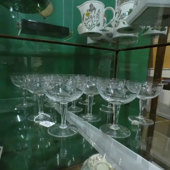 12 ASST. ETCHED CHAMPAGNE GLASSES H.105mm