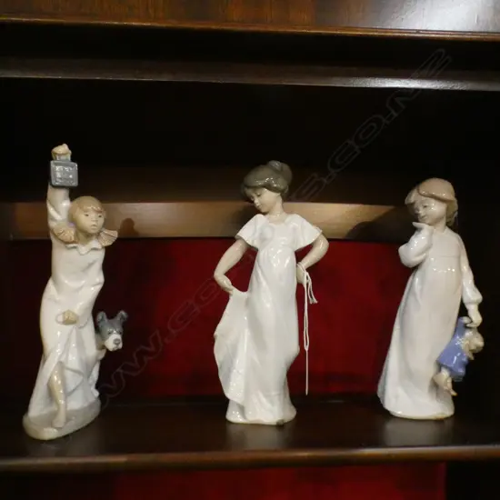 3 NAO FIGURINES; GIRLS IN WHITE DRESSES H.220mm