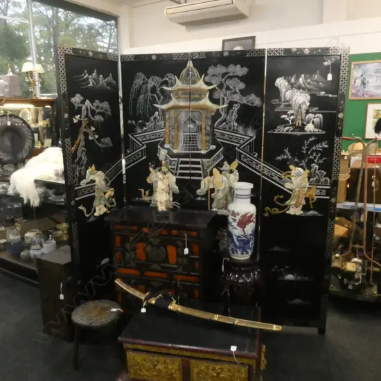 PR BLACK LAQUER ORIENTAL SCREENS H.1830mm W.460mm