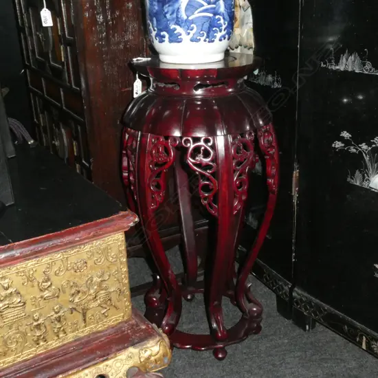 ORIENTAL ROSEWOOD VASE STAND HEXAGONAL BALUSTER W SCROLLS H.610mm