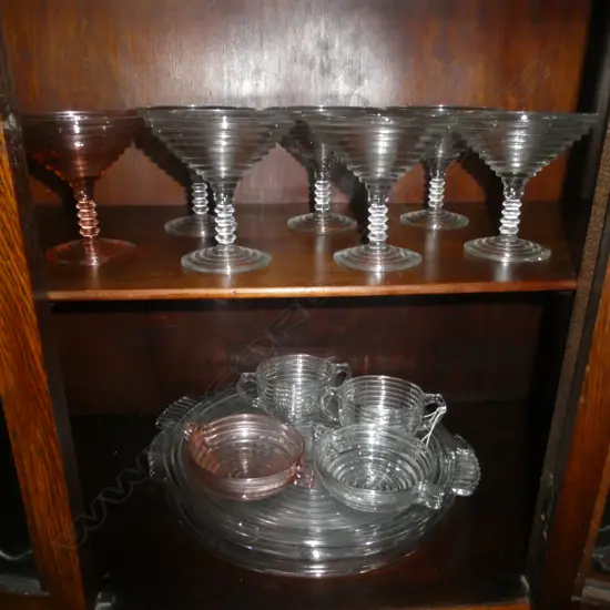 BOX LOT OF MANHATTAN PRESSED GLASS INCLUDES PARFAIT GLASSES 3 TRAYS ONE HOERDOEVRES